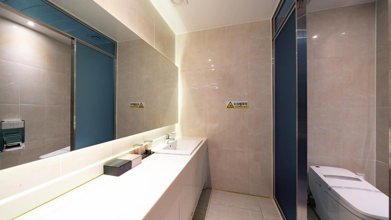 Hotel The One Yeosu Ngoại thất bức ảnh