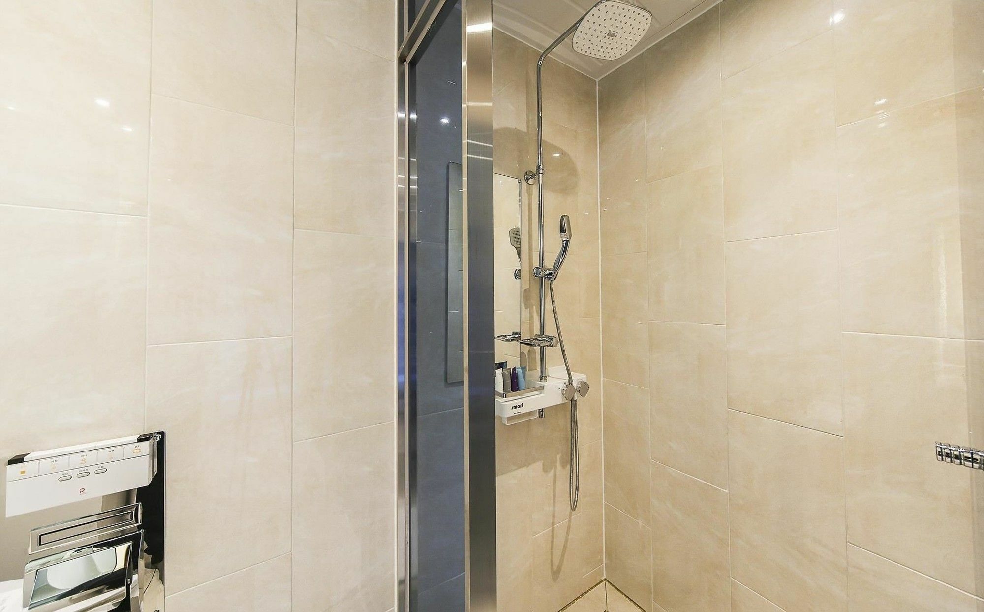Hotel The One Yeosu Ngoại thất bức ảnh